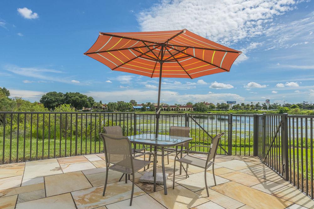 Quality Inn & Suites Kissimmee By The Lake Four Corners Экстерьер фото
