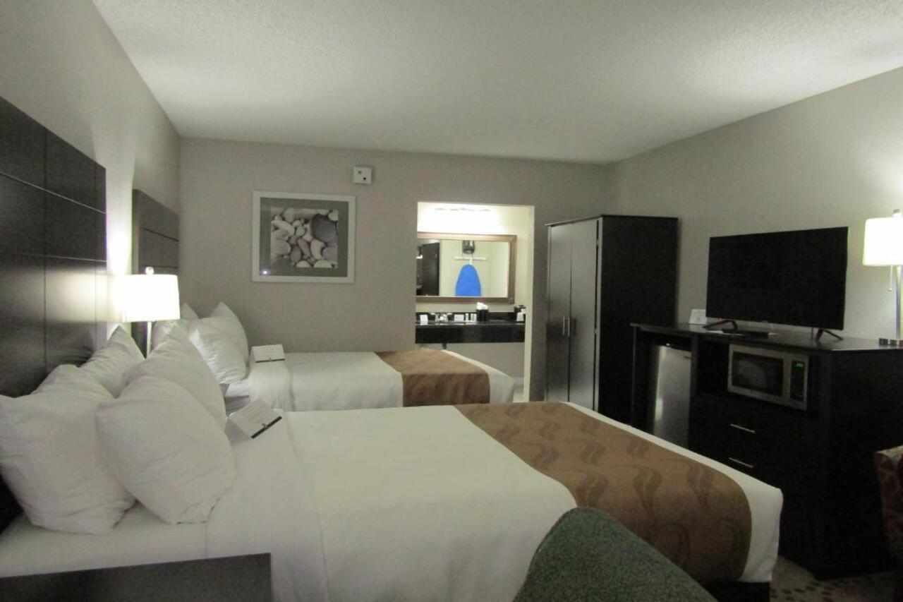 Quality Inn & Suites Kissimmee By The Lake Four Corners Экстерьер фото