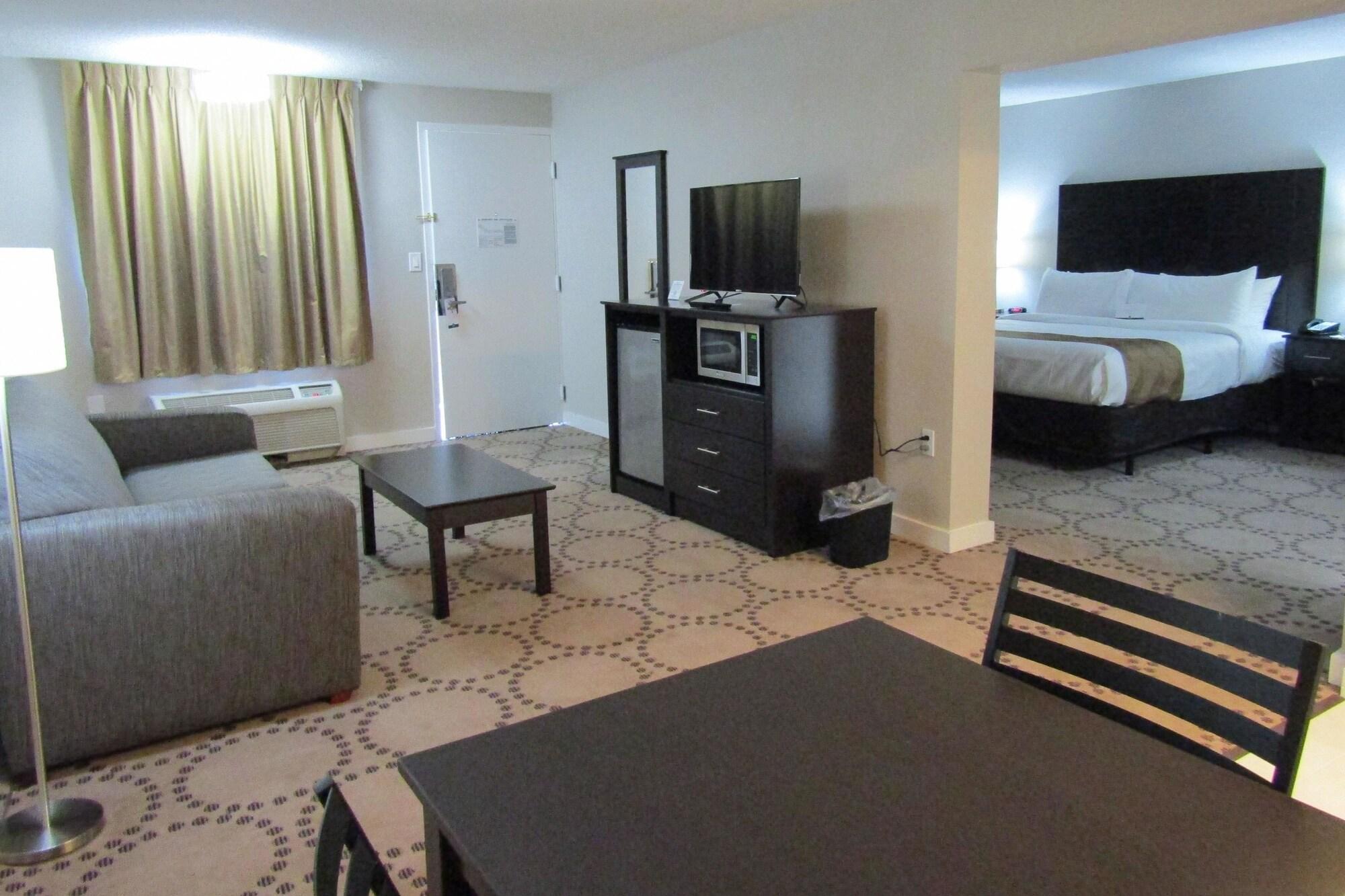 Quality Inn & Suites Kissimmee By The Lake Four Corners Экстерьер фото