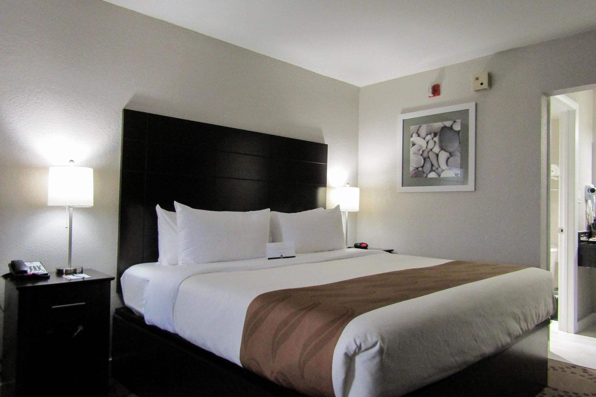 Quality Inn & Suites Kissimmee By The Lake Four Corners Экстерьер фото