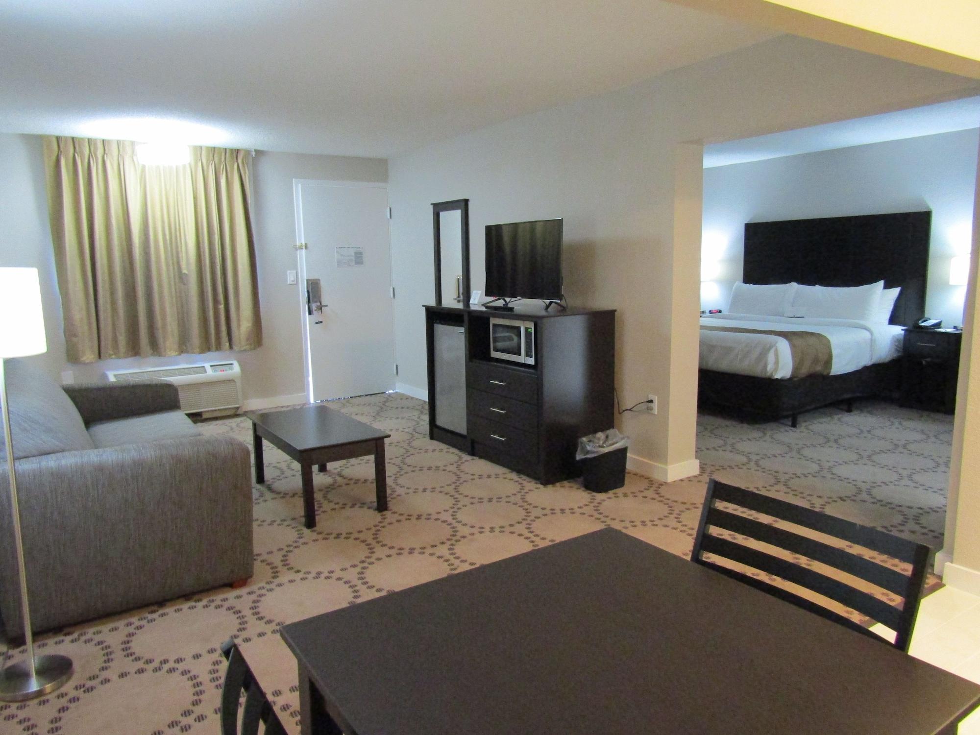Quality Inn & Suites Kissimmee By The Lake Four Corners Экстерьер фото
