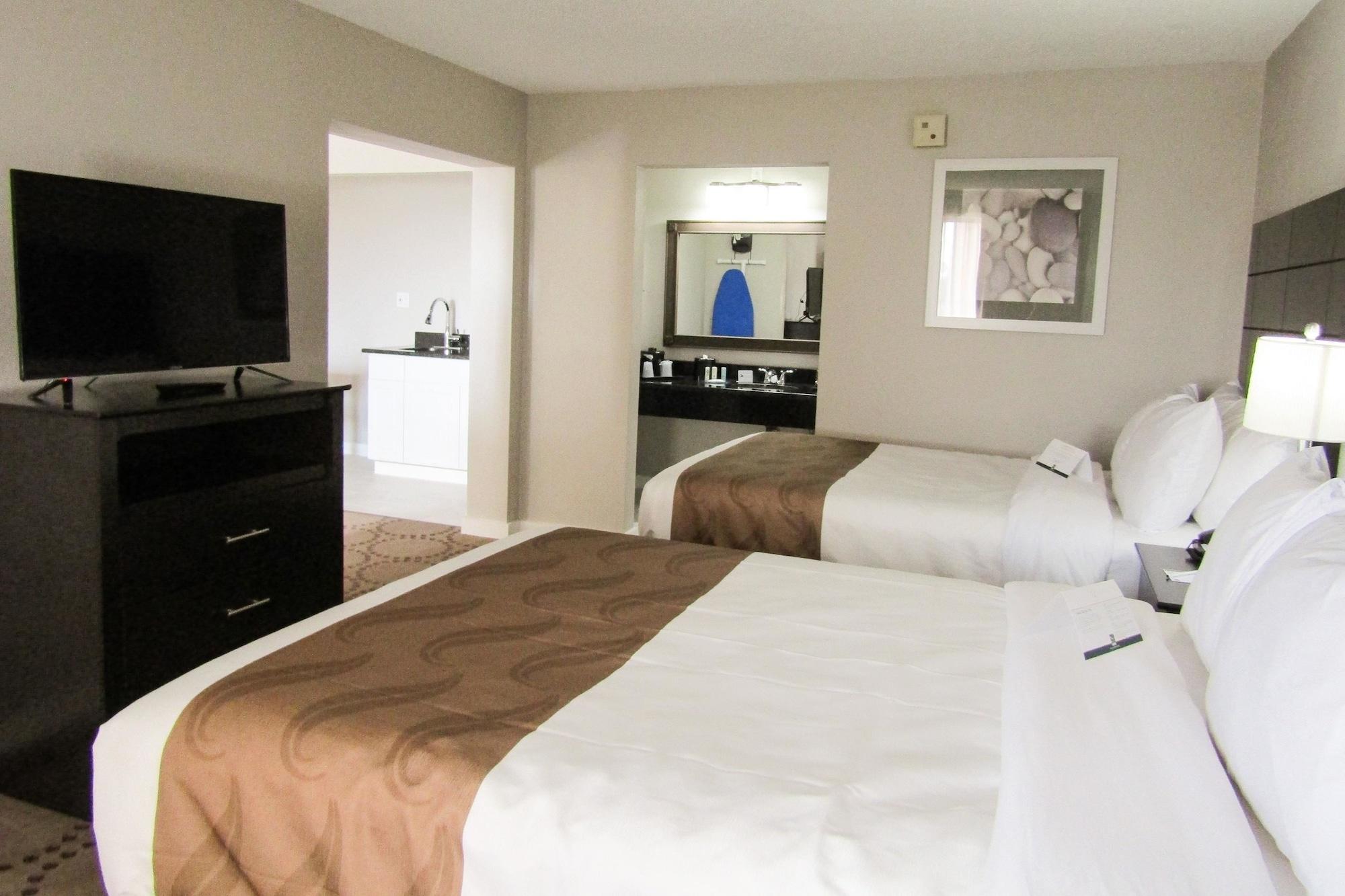 Quality Inn & Suites Kissimmee By The Lake Four Corners Экстерьер фото