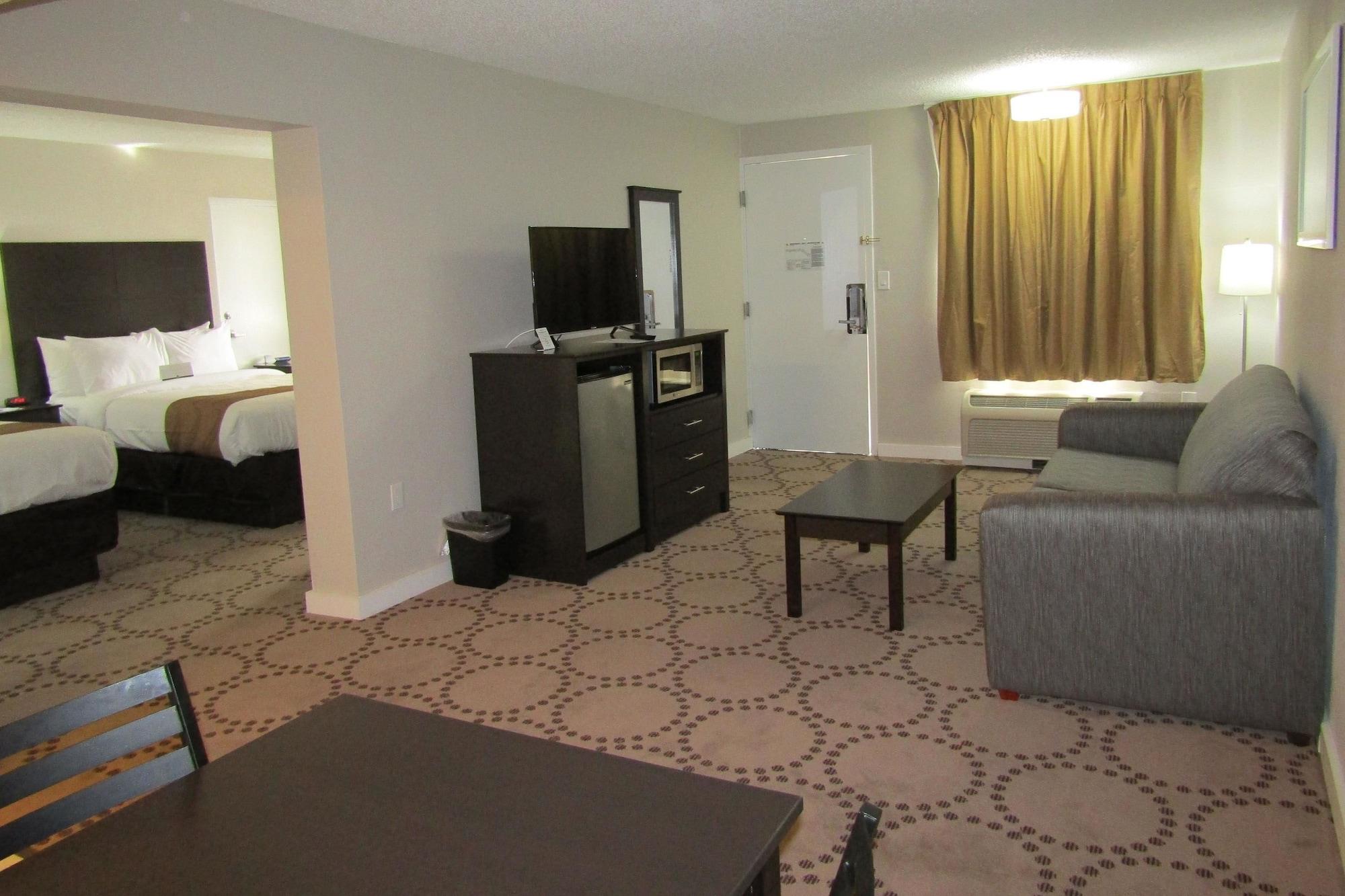 Quality Inn & Suites Kissimmee By The Lake Four Corners Экстерьер фото