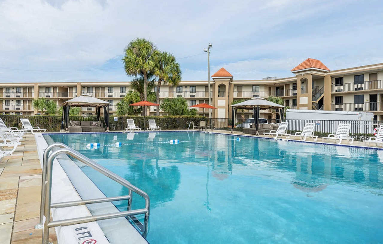 Quality Inn & Suites Kissimmee By The Lake Four Corners Экстерьер фото